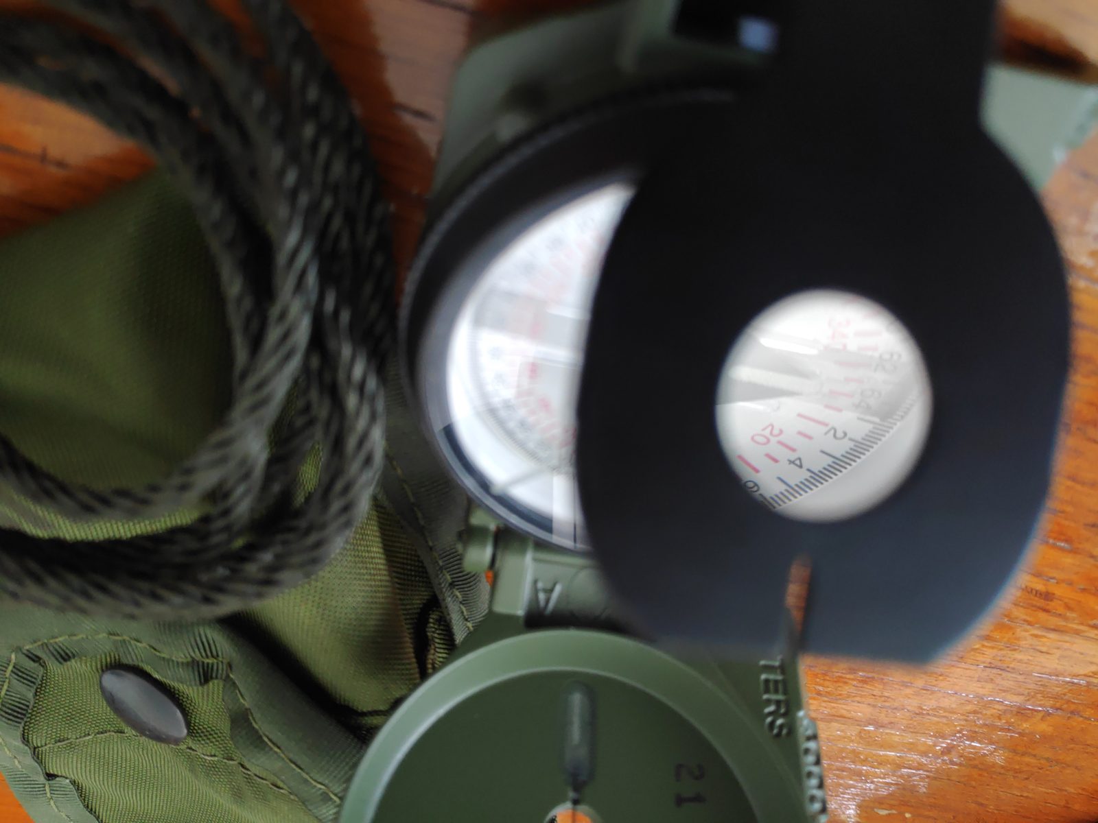 Brújula Militar Lensática Ranger
